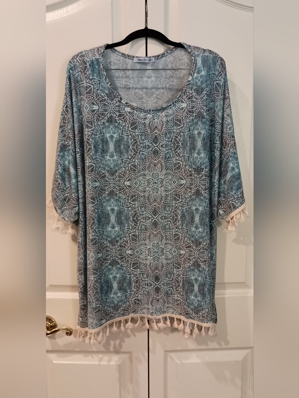 Elsie & Zoey Women's Blue Patterned Scoop Neck Cover-up